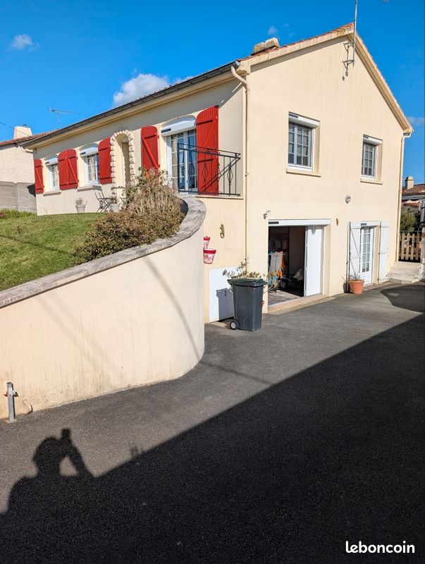 Maison 5 pièces 100 m² · à La Châtaigneraie · 100 m² · 195 000 €