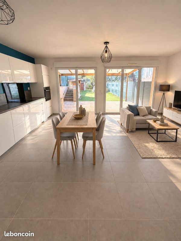 Maison 4 pièces 92 m² · à Pertuis · 92 m² · 340 000 €