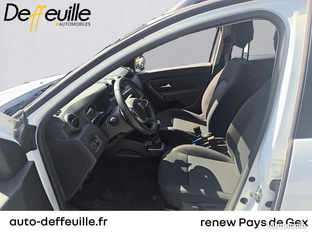 Dacia Duster ECO-G 100 4x2 Confort (image 12)