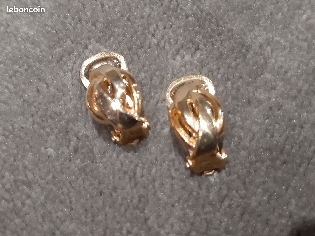 Boucles d'oreilles à clip dorées Cadeau de Noël idéal (image 1)
