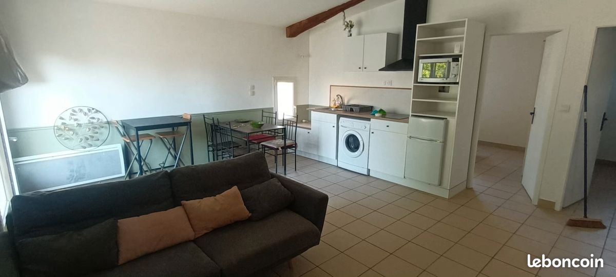 Maison 2 pièces 45 m² · à Saint-Médard-de-Guizières · 45 m² · 680 €/mois