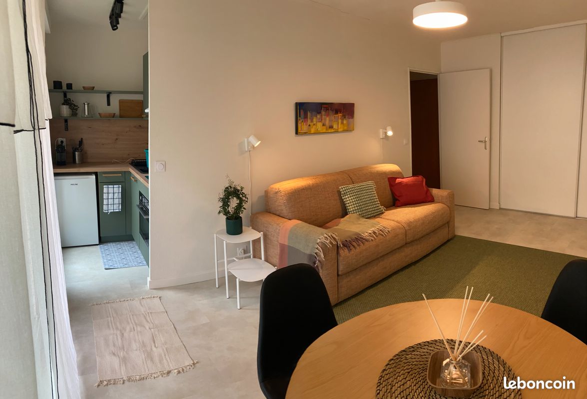 Appartement 1 pièce 28 m² · à Aix-en-Provence · 28 m² · 960 €