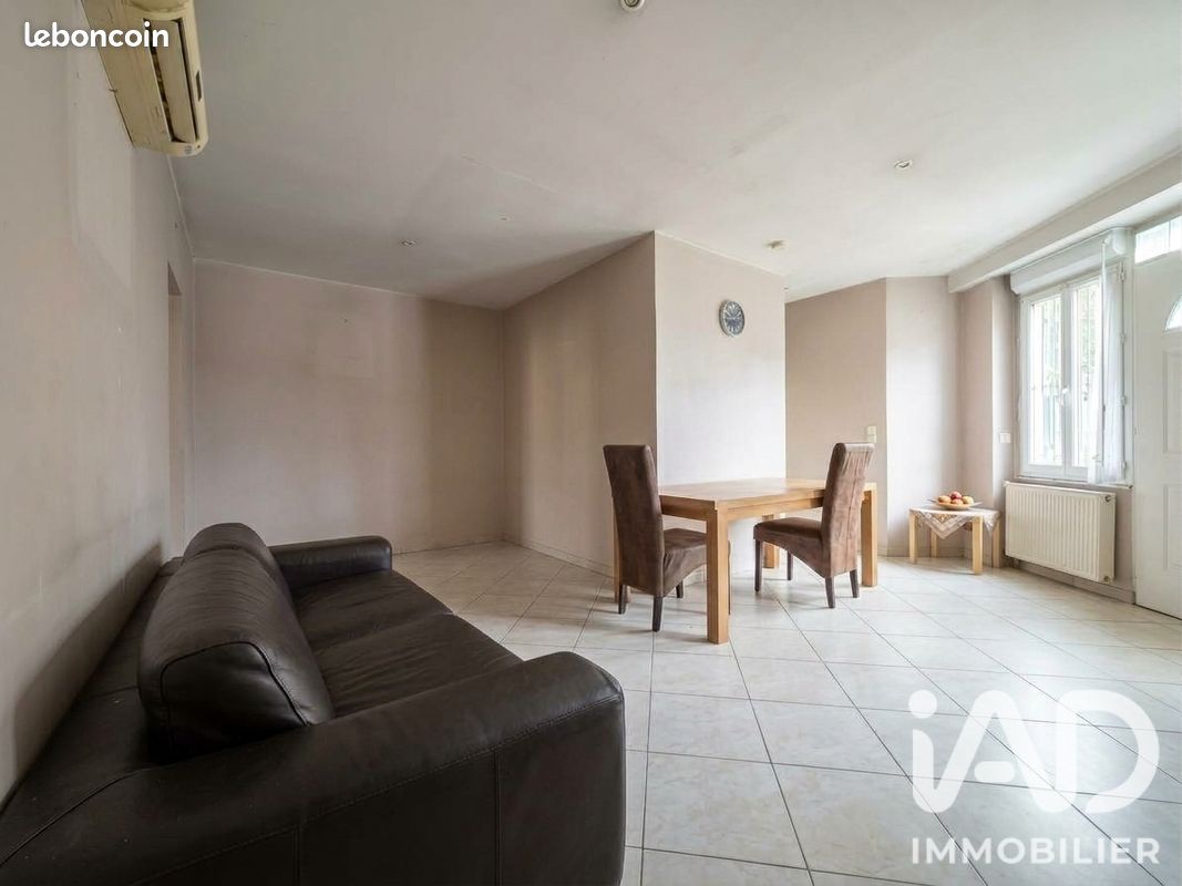 Maison 9 pièces 147 m² · à Aubervilliers · 147 m² · 480 000 €