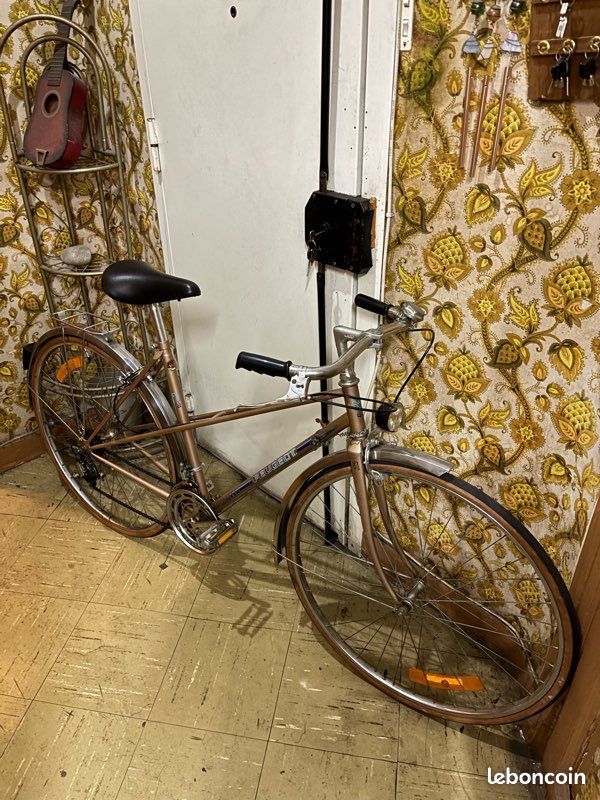 Vélo ancien dérailleur simplex juy vieux cycle vintage made in