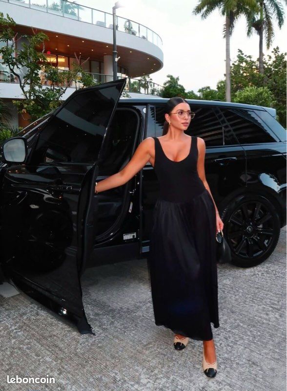 Robe Zara Noire Extensible - Col Faux, Sans Manches, Longueur Genoux, Taille S Neuve Avec étiquette