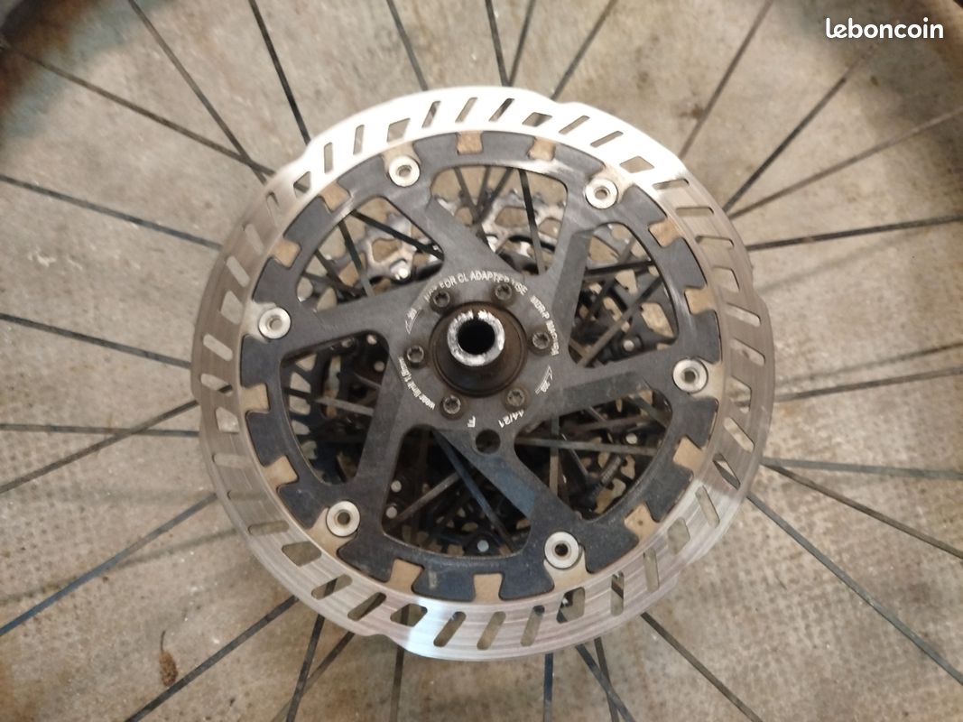 Paire de Roues Mavic E-Deemax S30 29''Disque Magura MRP 200/220mm+Corps de roue libre xd Mavic neuf (image 8)