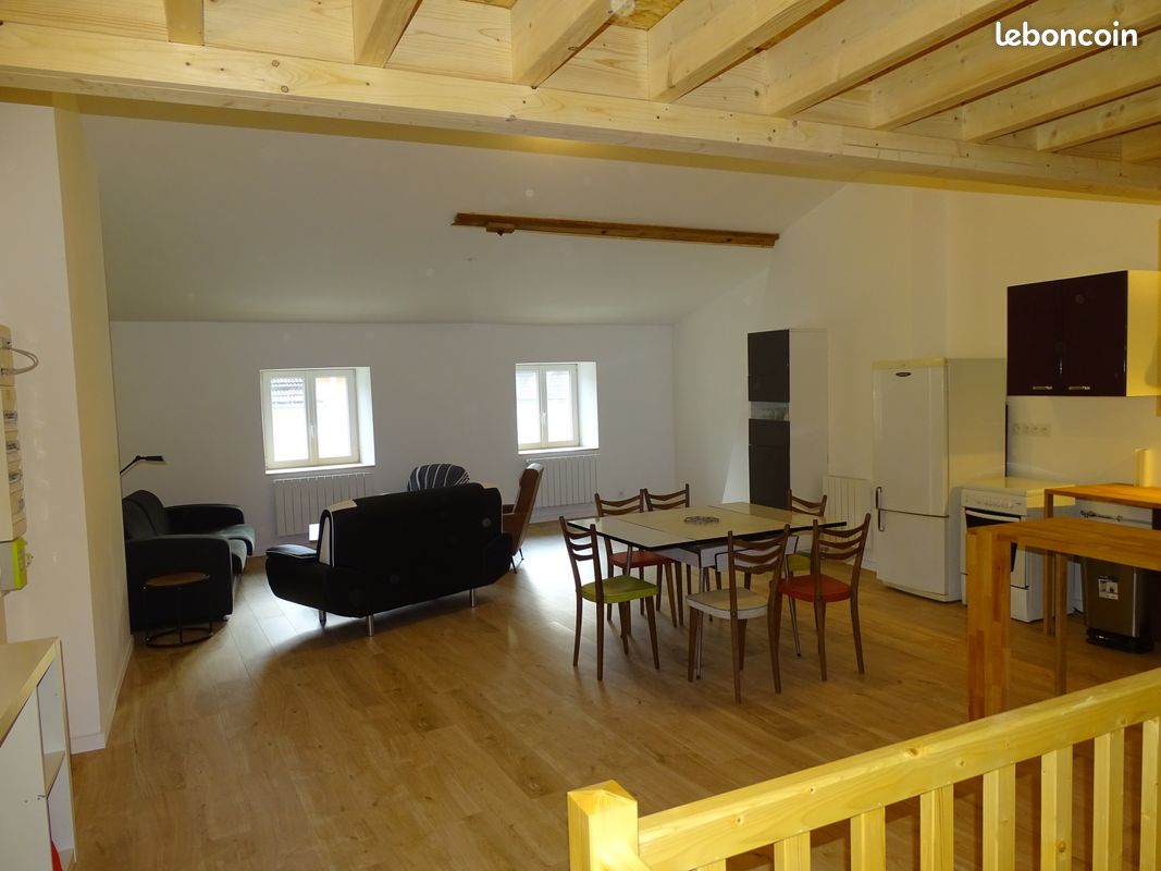 Appartement 4 pièces 113 m² · à Moirans-en-Montagne · 113 m² · 827 €/mois