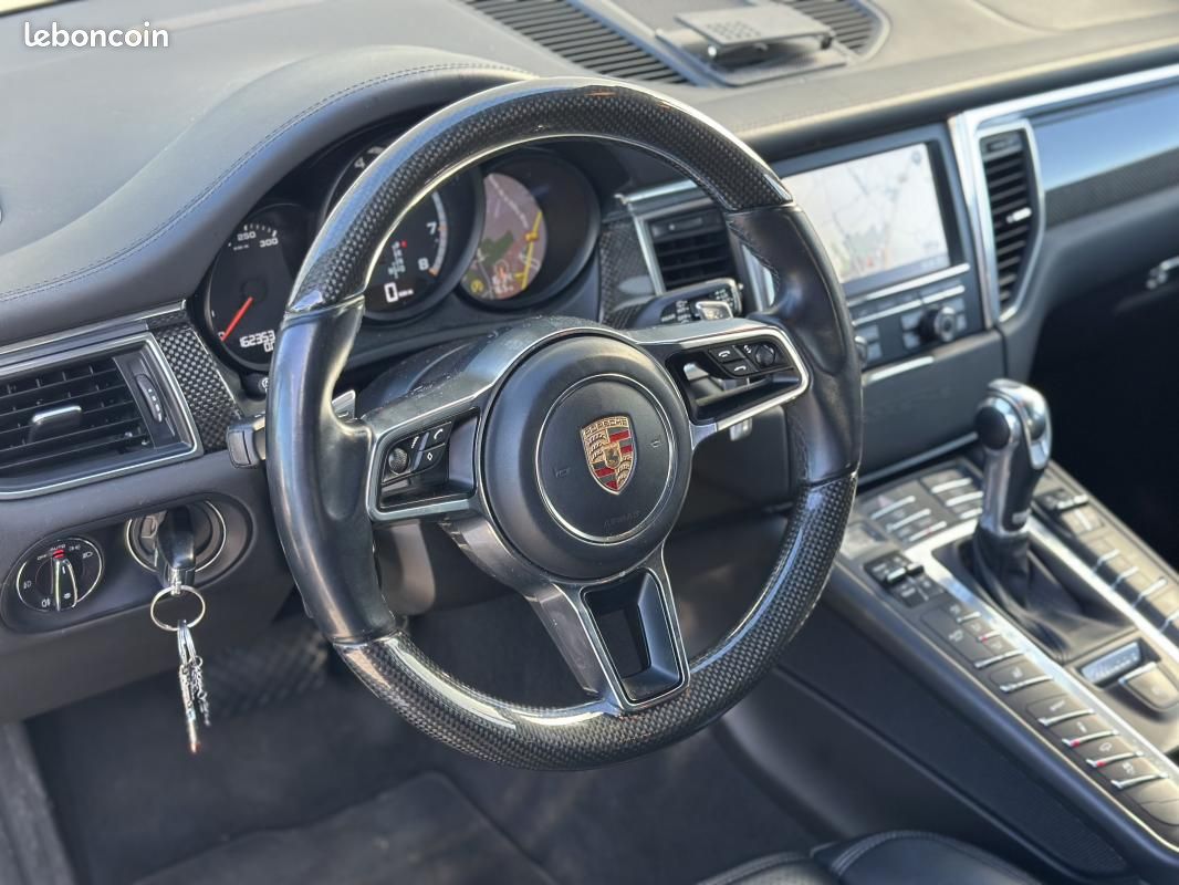 Porsche Macan TURBO 3.6 V6 400 CH PACK CARBONE ECHAP SPORT / BOITE DE TRANSFERT OK REVISION POUR ... (image 8)