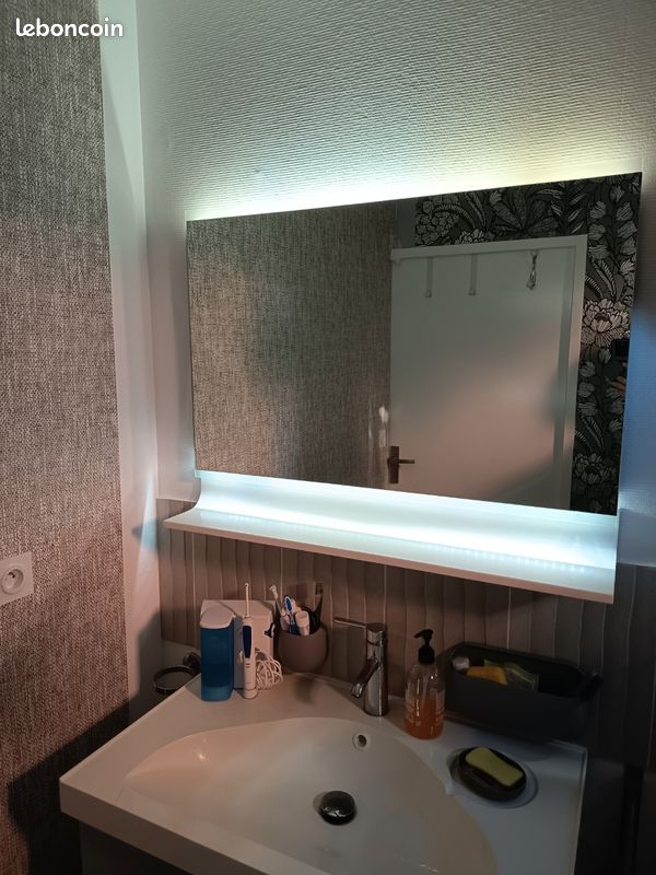 Miroir SDB avec led et tablette (image 1)