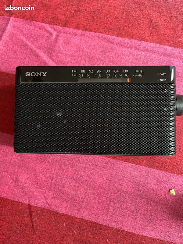 Radio portable Sony (image 1)
