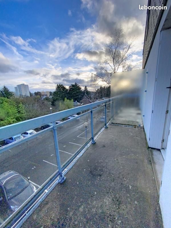 Appartement 1 pièce 17 m² · à Joué-lès-Tours · 17 m² · 360 €