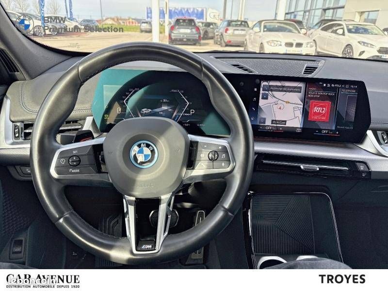 BMW iX1 xDrive30 M Sport (image 24)