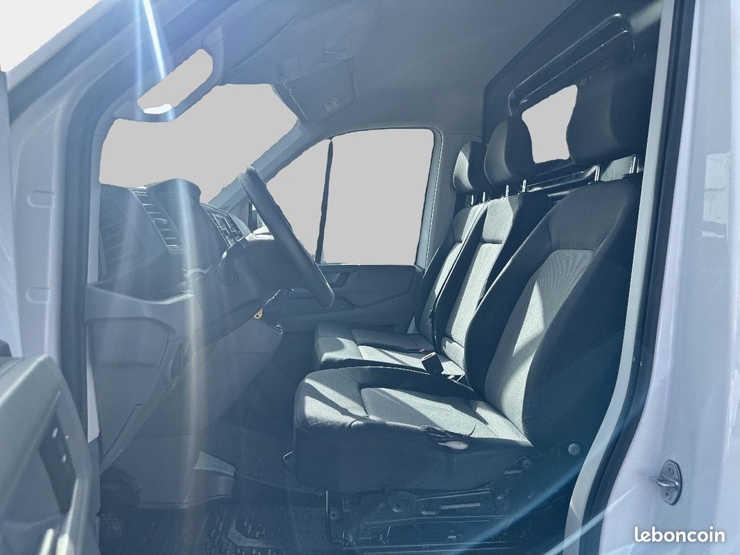 Volkswagen Crafter L3H3 (image 5)
