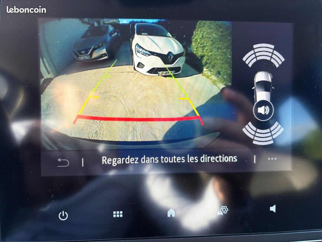 RENAULT CAPTUR TCe 90CH Zen GPS Caméra Radar Av Ar Garantie 12 mois (image 19)