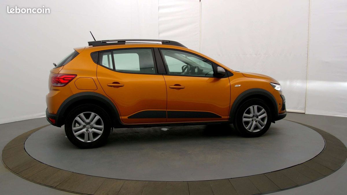 Dacia sandero tce 90 stepway expression (image 10)