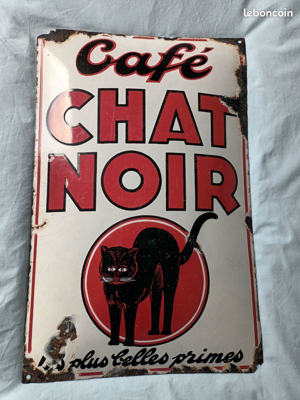 Broche Chat Noir Avec Pelote De Laine Rouge – Émaillée, Marque Charles Le Jeune – Neuf Avec étiquettes