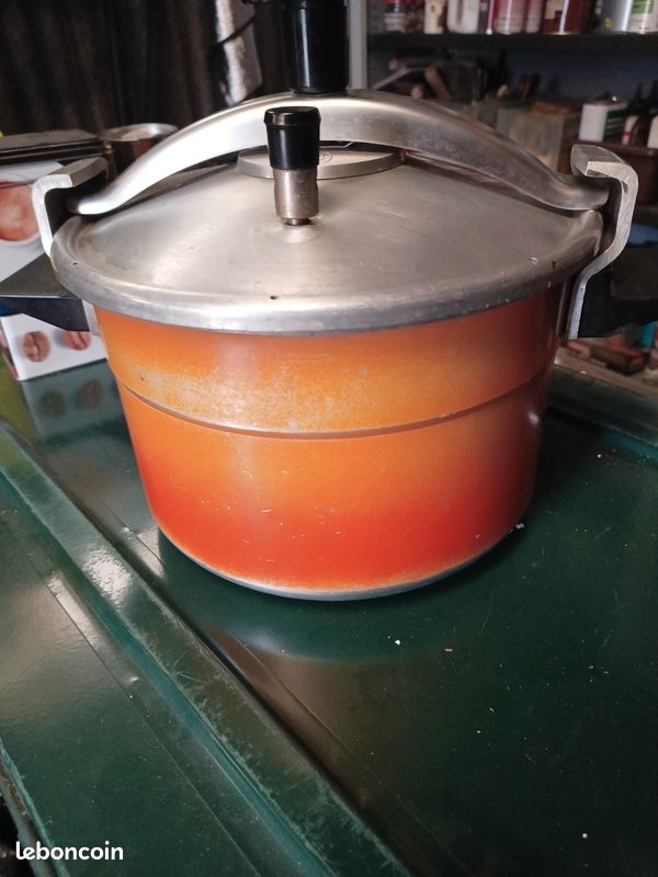 Achetez cocotte minute seb occasion, annonce vente à Saint Brice sous Forêt (95) WB171761842