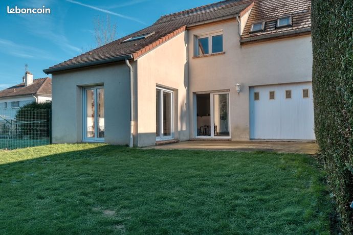 Maison 6 pièces 130 m²