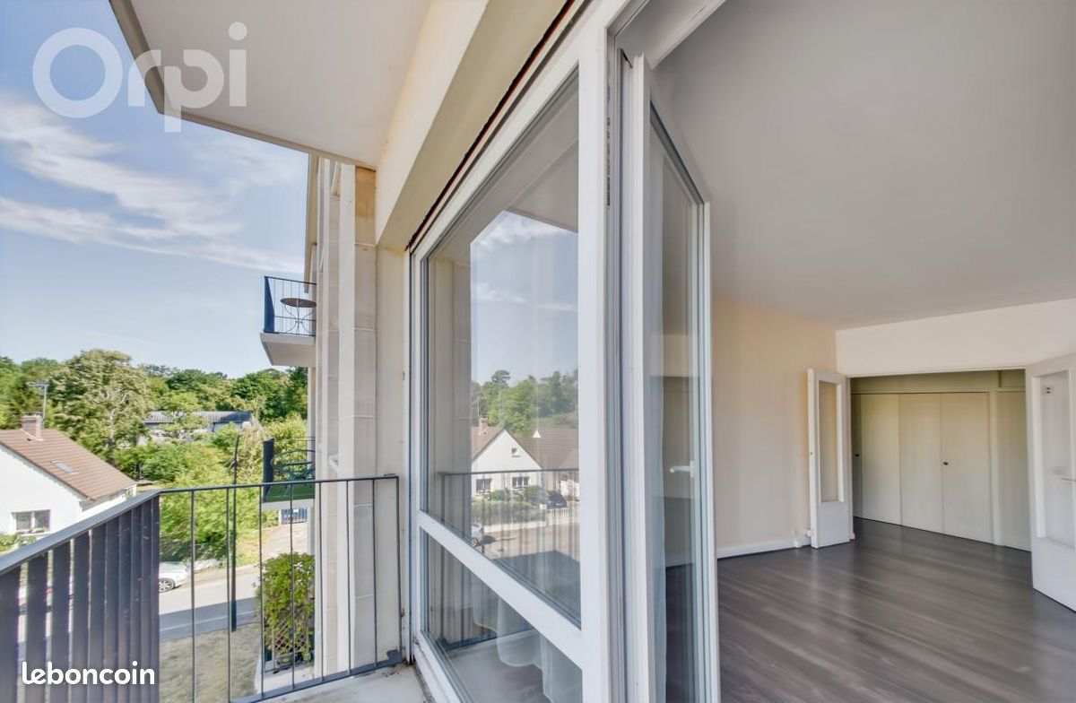 Appartement 4 pièces 77 m² · à Senlis · 77 m² · 205 000 €