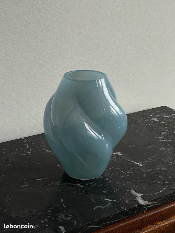 Vase bleu tourbillon made in danemark (image 1)