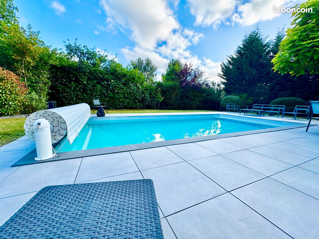 Maison 6 pièces 217 m² · à Pessac · 217 m² · 660 000 €