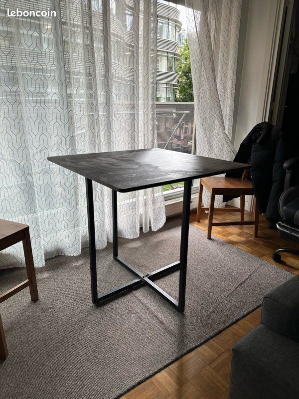 Table à manger (image 1)