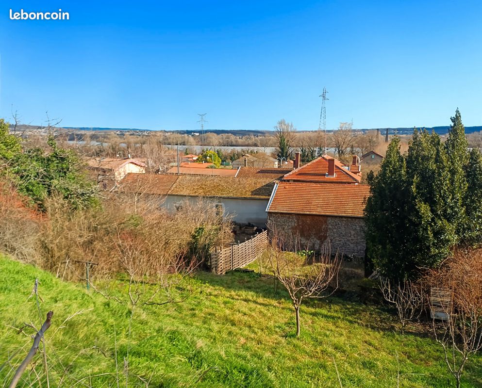 Terrain 360 m² · à Chavanay · 360 m² · 65 000 €