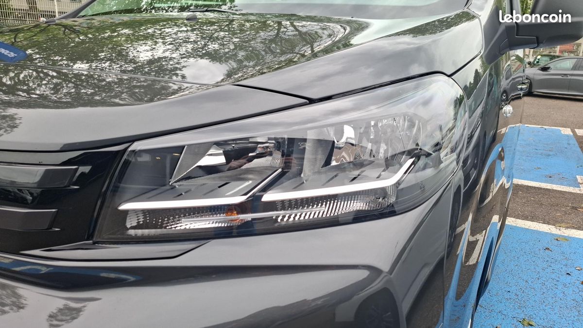 Peugeot expert ca fixe m 2.2 d 180 s&s eat8 (image 25)