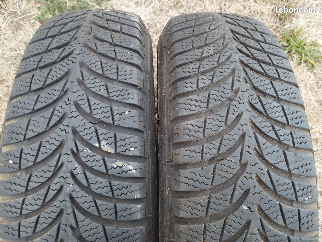 Jantes et pneus hiver RENAULT CLIO 1 (image 2)