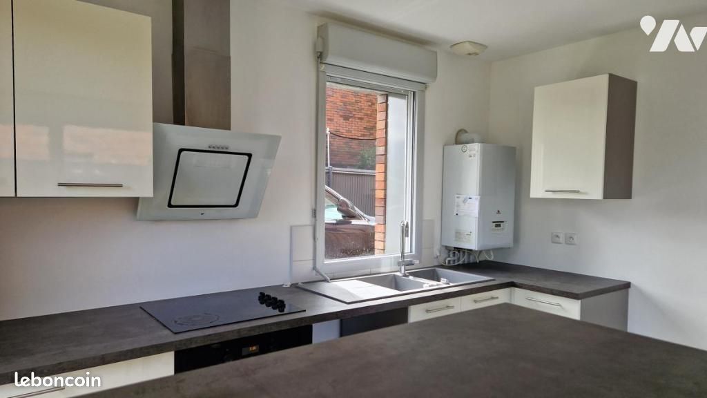 Maison 4 pièces 87 m² · à Carvin · 87 m² · 885 €