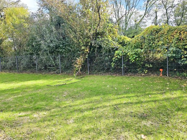 Terrain 680 m² Saint Cyr Sur Menthon