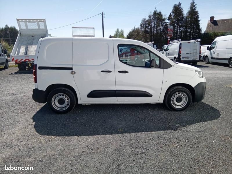 Citroen Berlingo Van 10 000 HT M 1.5 BlueHDi 100ch Club (image 7)