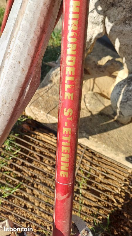 Sonnette Hirondelle Manufrance Pour Vélo Ancien – MF Saint-Étienne