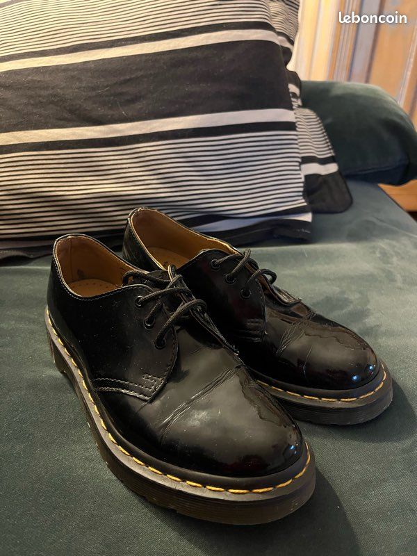 Doc Martens Basse Noir Vernis Martens Shoes Doc Basses 1461 Dr