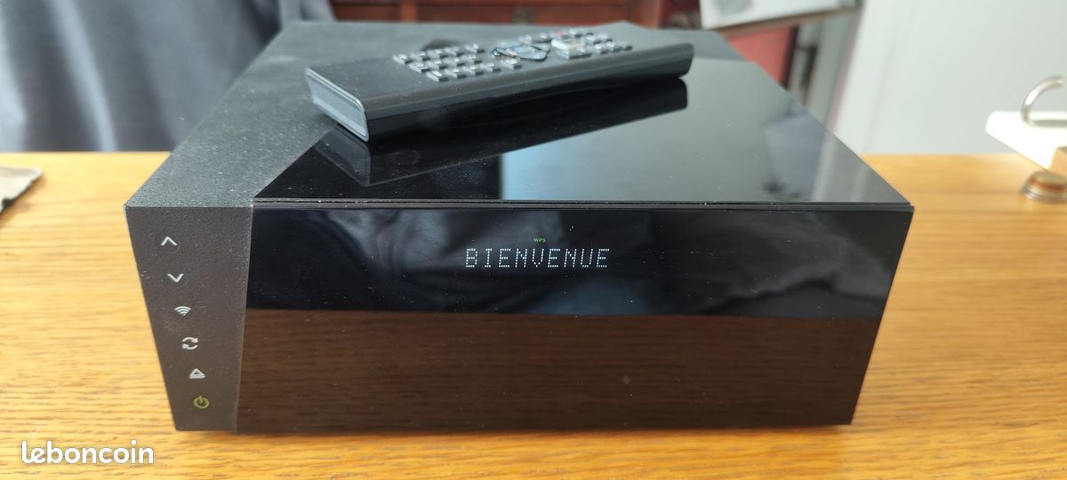 Decodeur / modem SFR THD (image 1)