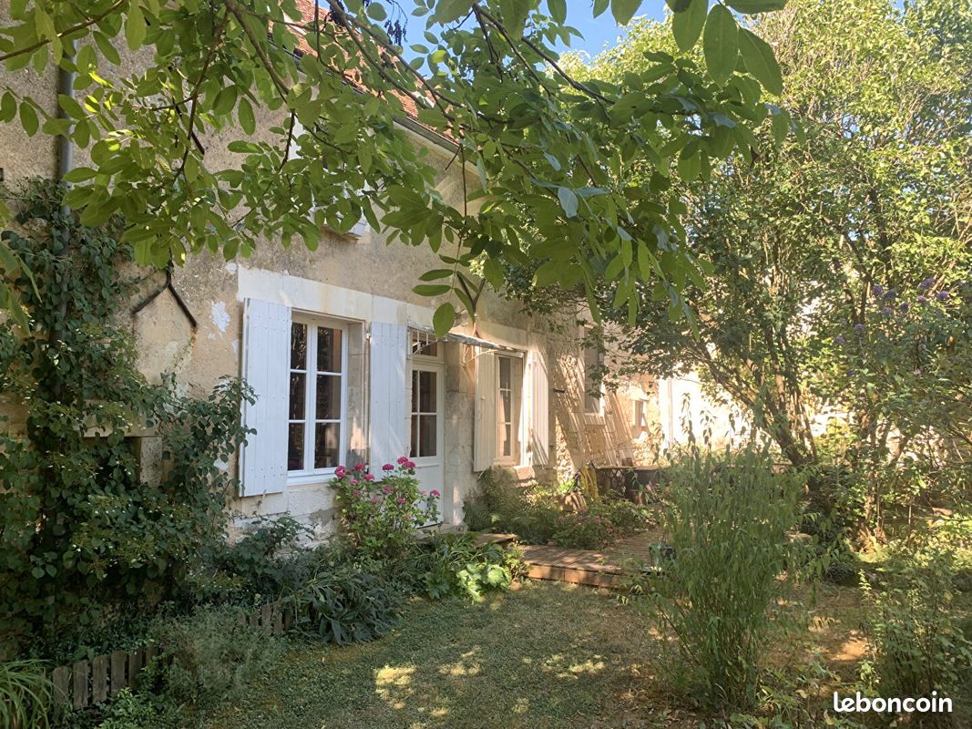 Maison 8 pièces 146 m² · à Thury · 146 m² · 255 000 €