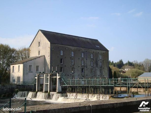 Immeuble 1137 m² LE SOURN