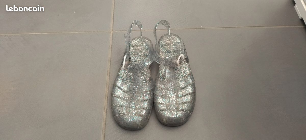 Chaussures méduses plage paillettes (image 1)
