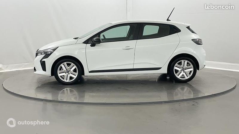 Renault Clio 1.5 Blue dCi 100ch Evolution - 24 (image 7)