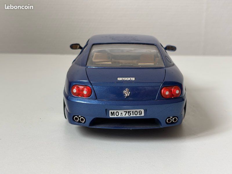 456 GT: A Bburago 1:18 scale 1992 FERRARI 456GT (cod.3036) - Current
