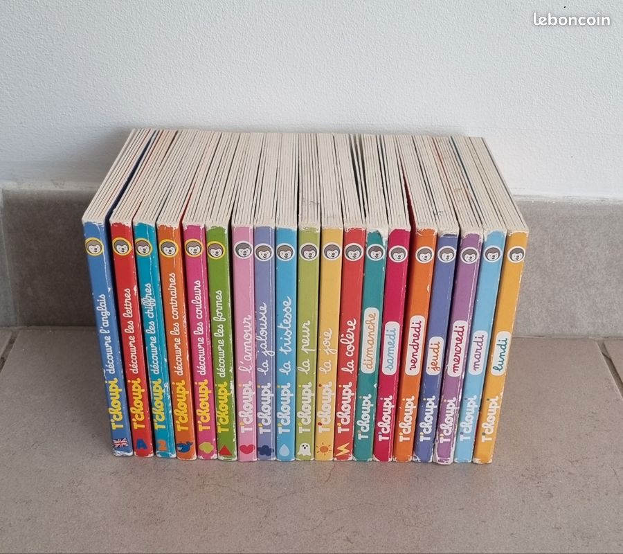 Lot de 19 petits livres Tchoupi Thierry Courtin (image 4)