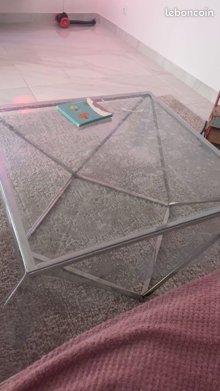 Table base (image 4)
