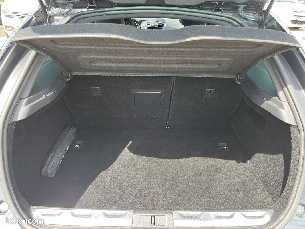 Citroen DS5 2.0 BLUEHDI180 BE CHIC S&S EAT6 (image 5)