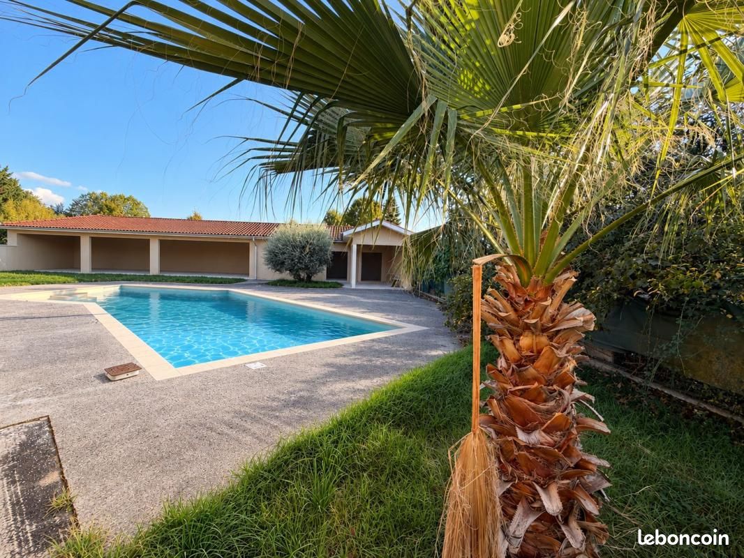Maison 4 pièces 158 m² · à Faramans · 158 m² · 267 000 €