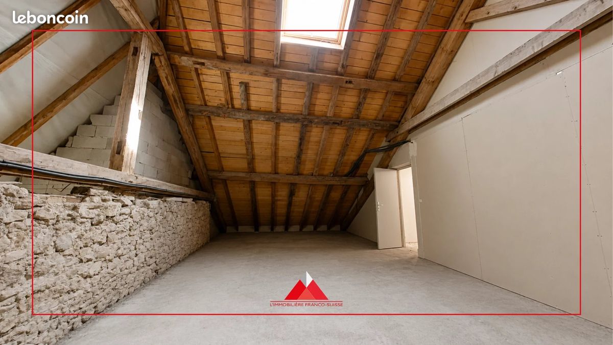 Appartement 1 pièce 100 m² · à Rochejean · 100 m² · 112 000 €