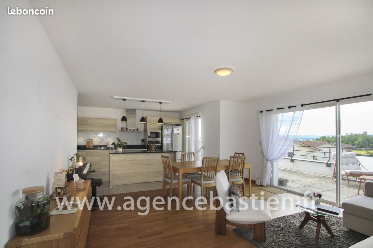 Appartement 4 pièces 93 m² · à Prévessin-Moëns · 93 m² · 2 250 €/mois