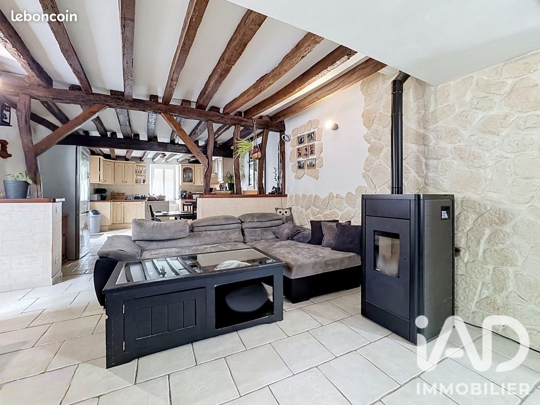 Maison 5 pièces 125 m² · à Boisville-la-Saint-Père · 125 m² · 195 000 €