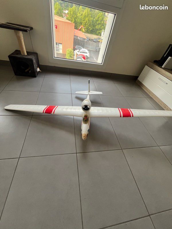 Planeur jet (image 2)