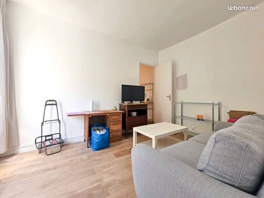 Appartement 2 pièces 25 m² · à Aubervilliers · 25 m² · 820 €/mois