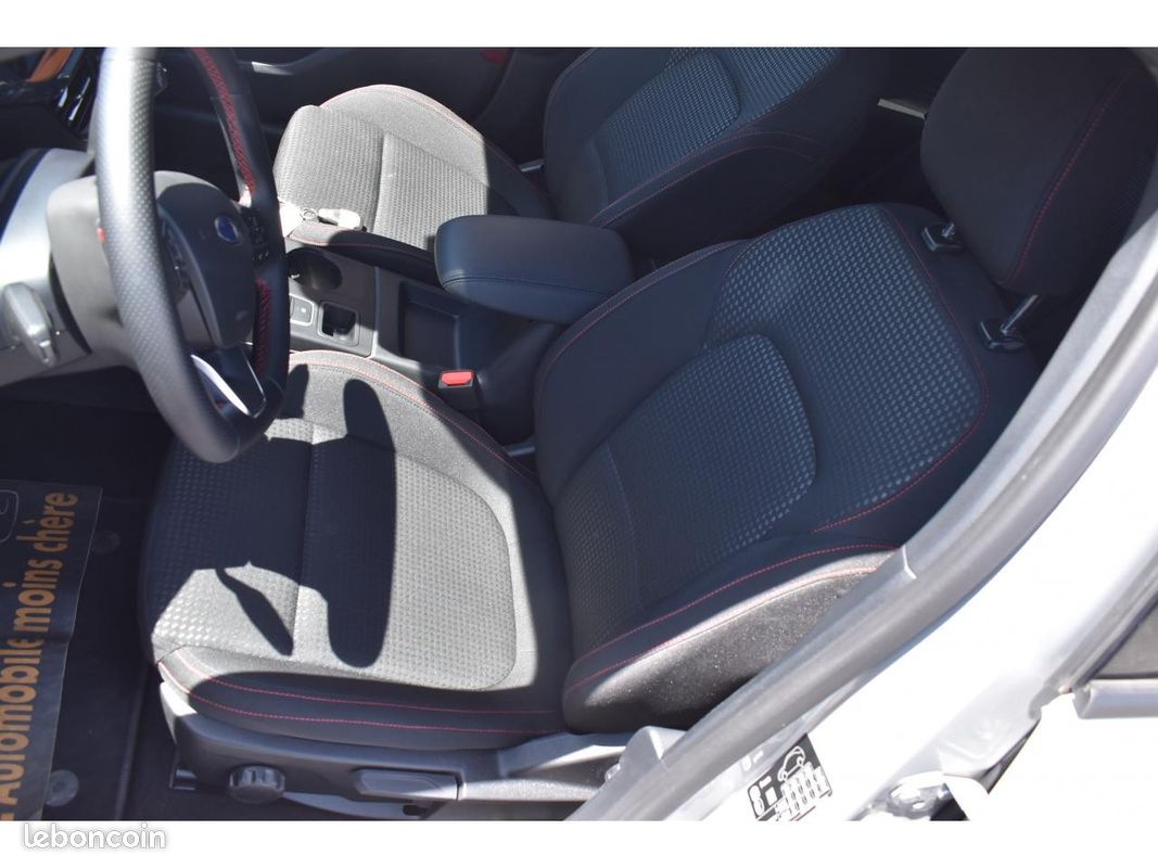FORD FOCUS 1.5 EcoBlue 115 Powershift ST LINE X (image 31)